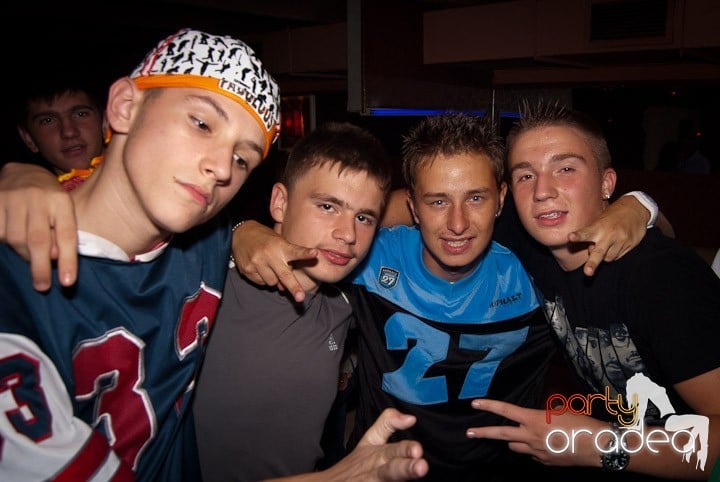 Hip-Hop Party în Seven, 