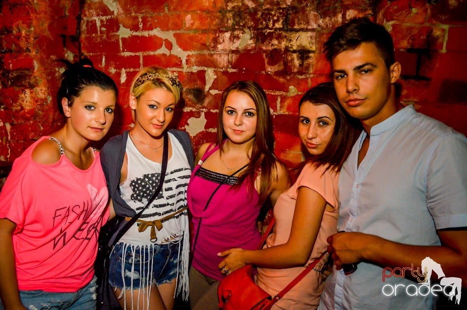 Holsten 22-23 PM Free For All, 