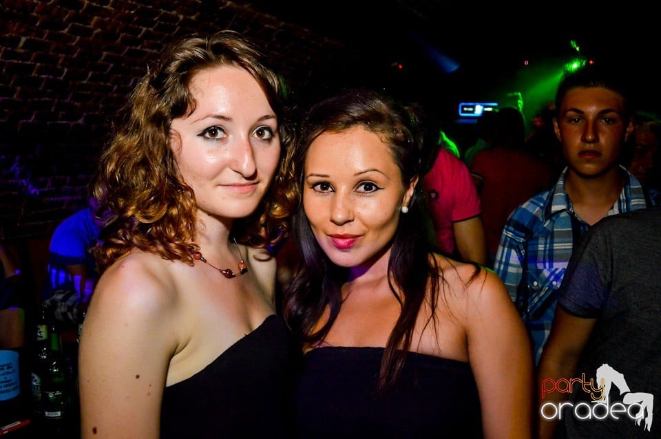 Holsten 22-23 PM Free For All, 