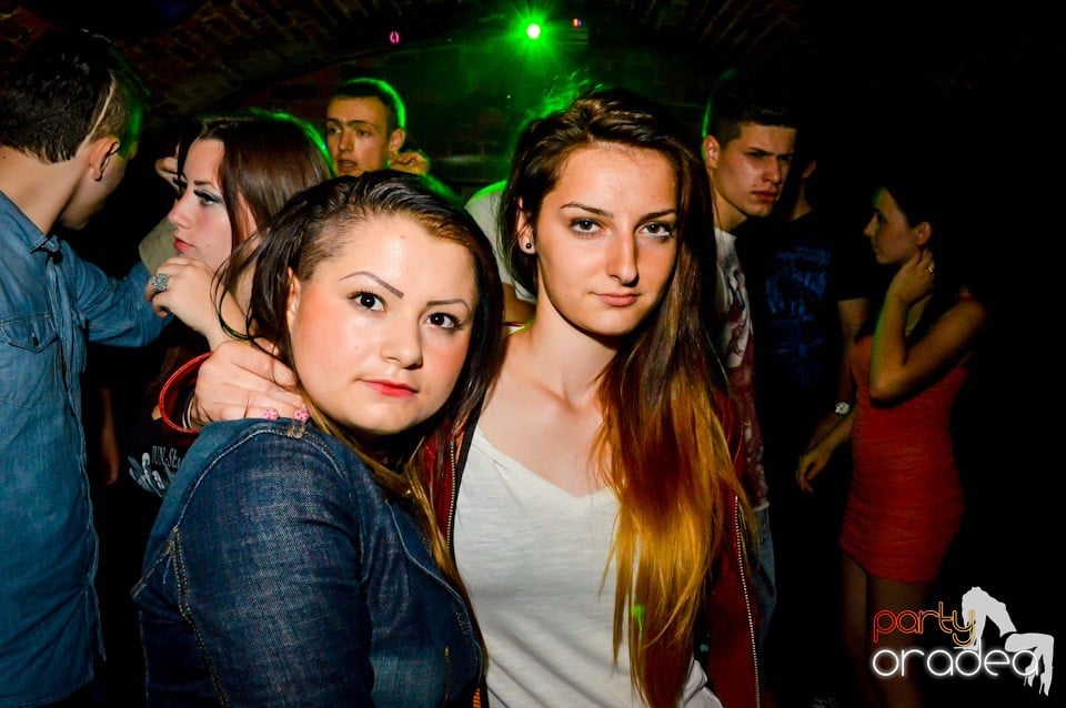 Holsten 22-23 PM Free For All, 