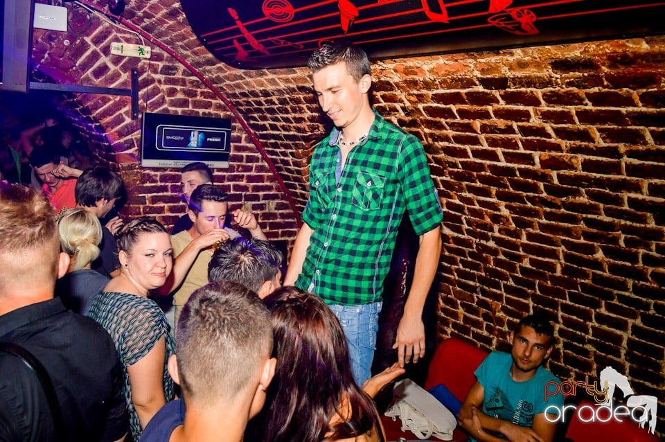 Holsten 22-23 PM Free For All, 