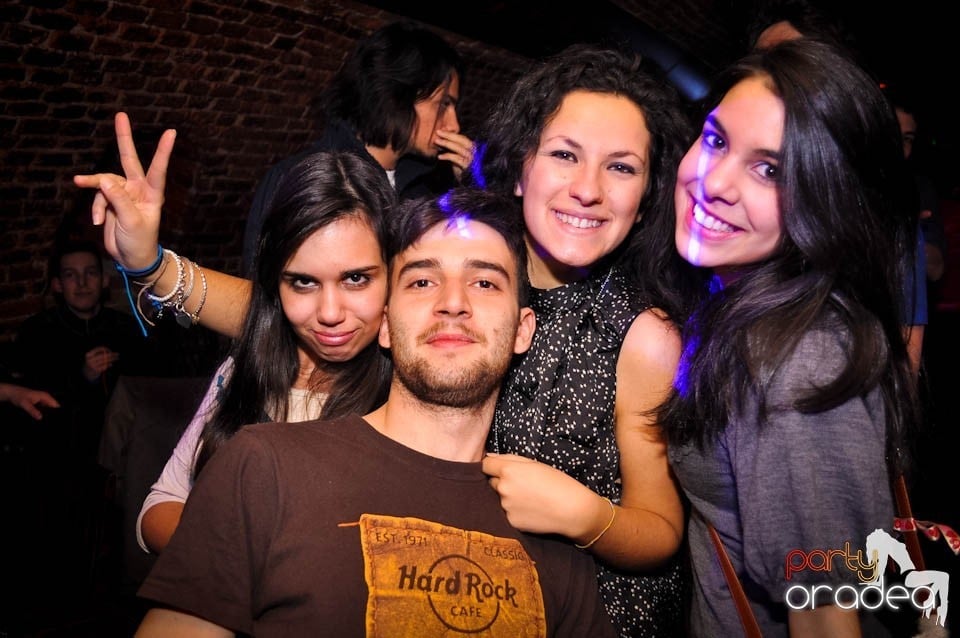 Holsten Party în Club Escape, 