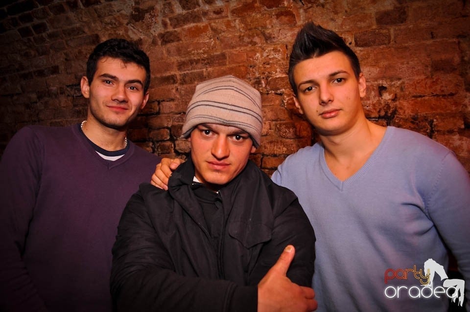 Holsten Party în Club Escape, 