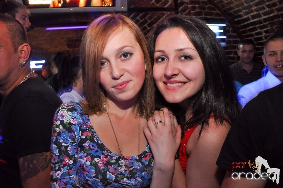 Holsten Party în Club Escape, 