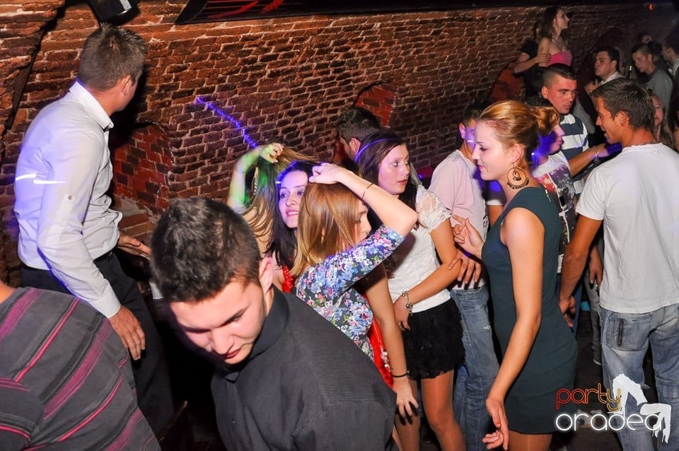 Holsten Party în Club Escape, 