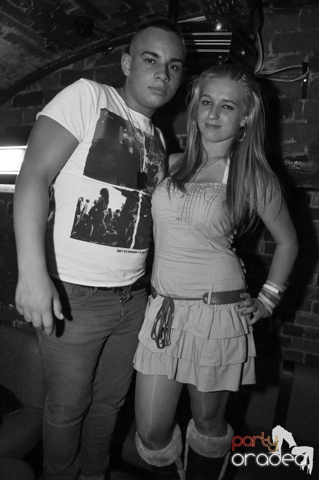 Holsten Party în Club Escape, 