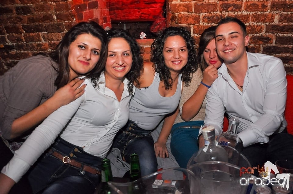 Holsten Party în Club Escape, 