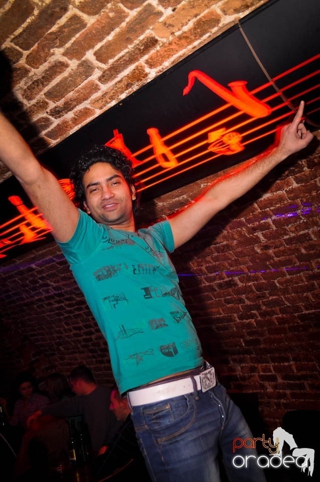 Holsten Party în Club Escape, 