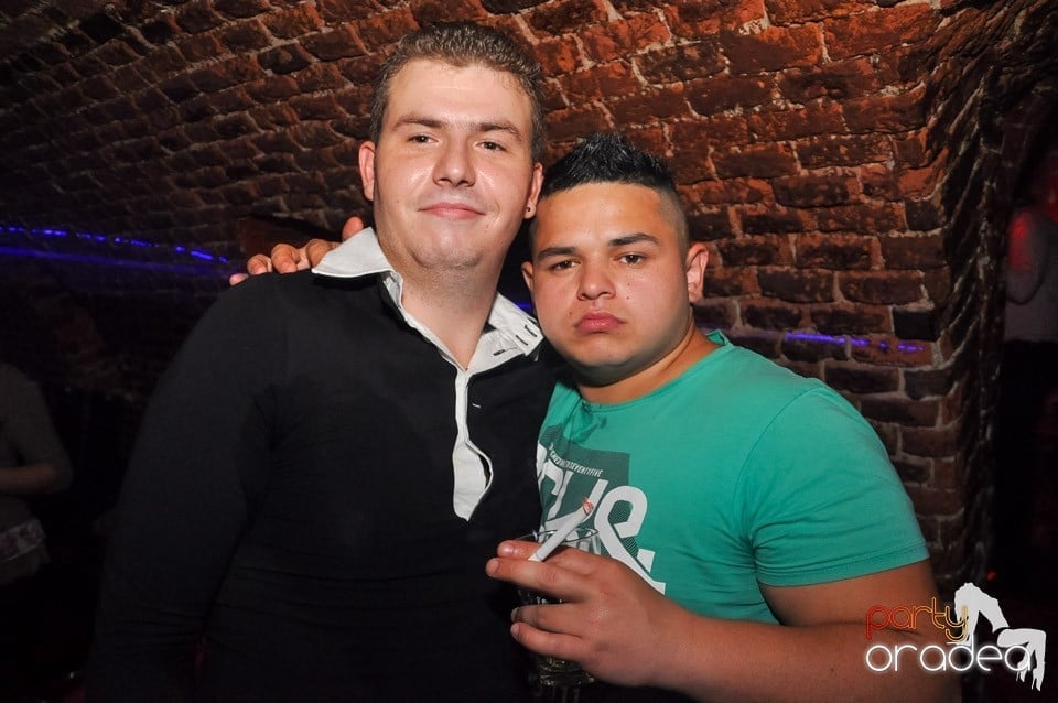 Holsten Party în Club Escape, 