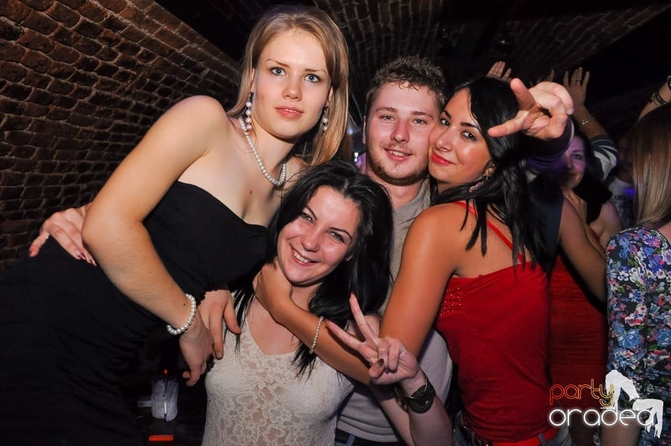 Holsten Party în Club Escape, 