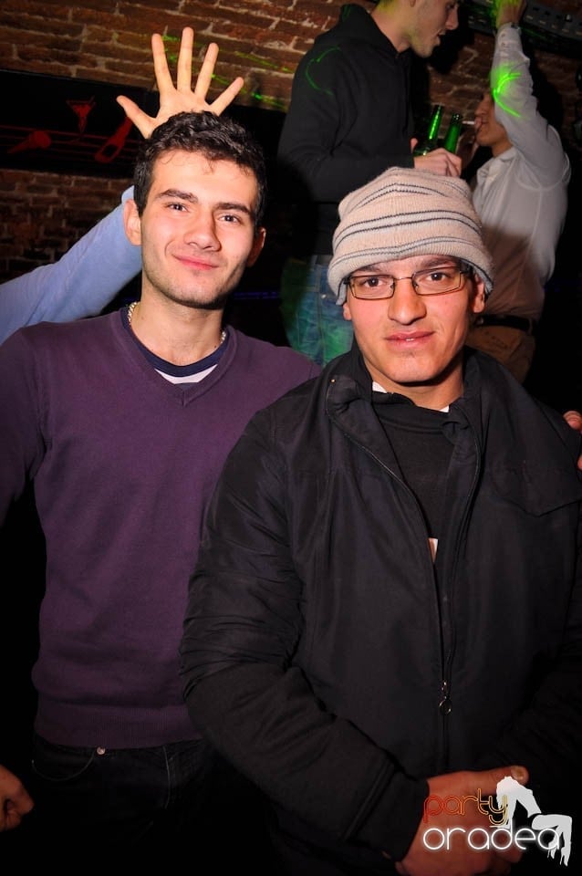 Holsten Party în Club Escape, 