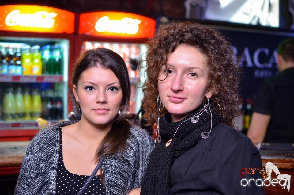 Holsten Party în Club Escape, 