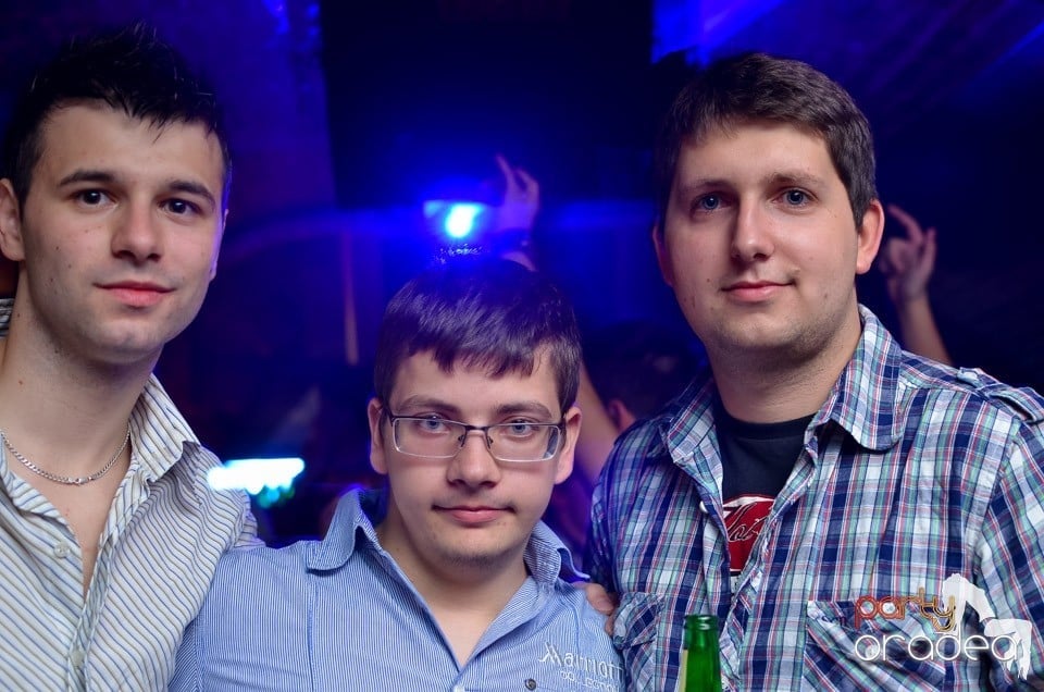 Holsten Party în Club Escape, Escape