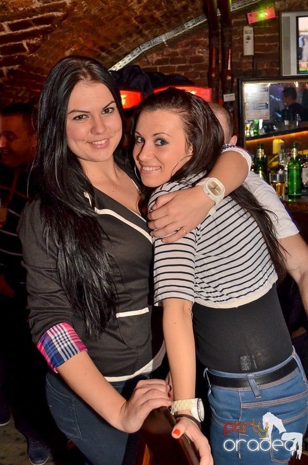Holsten Party în Club Escape,