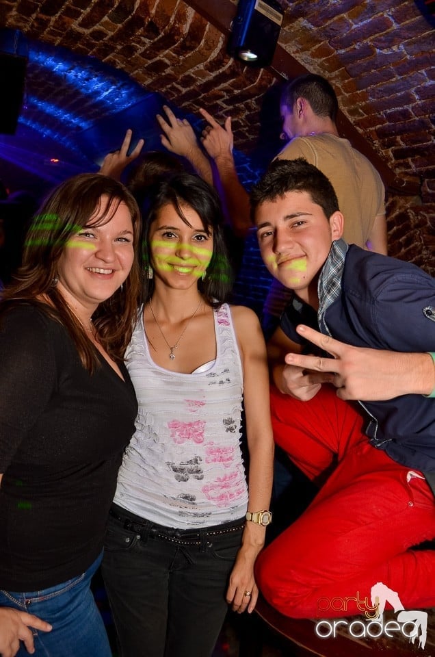 Holsten Party în Club Escape,