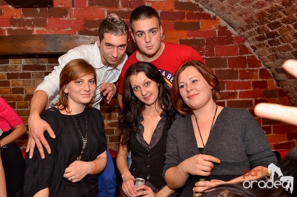 Holsten Party în Club Escape,
