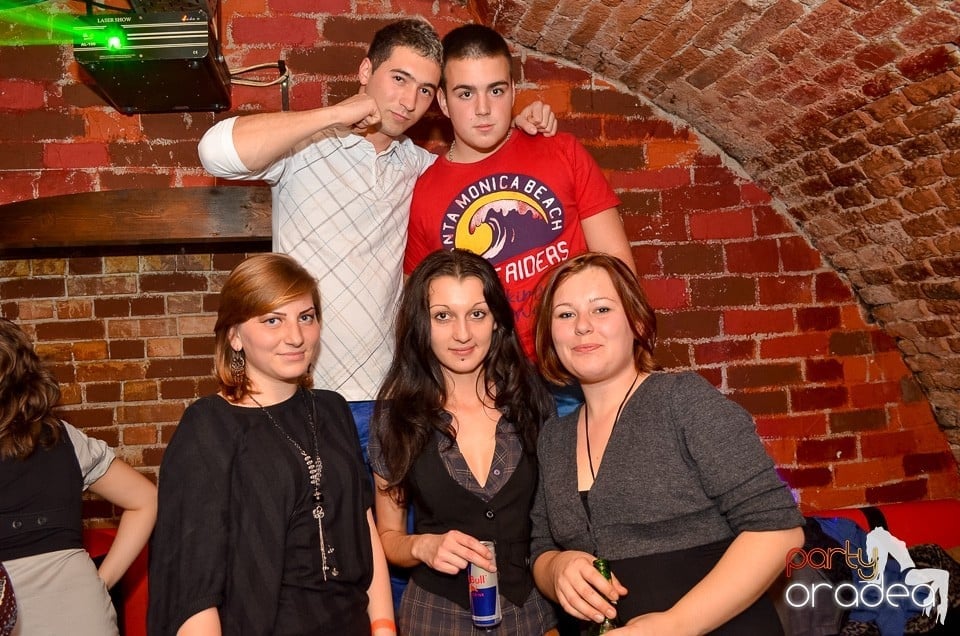 Holsten Party în Club Escape, 