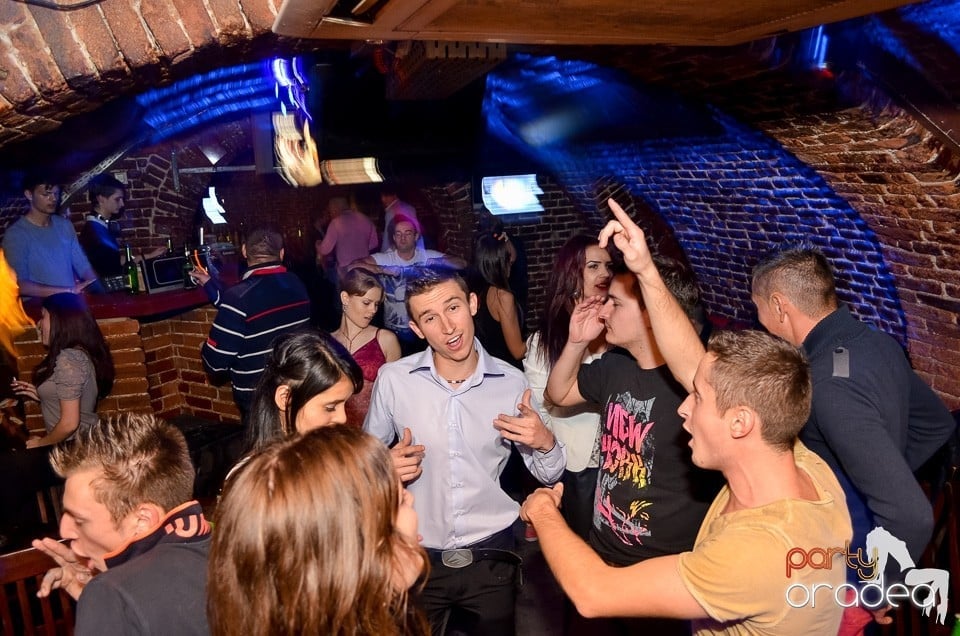 Holsten Party în Club Escape,