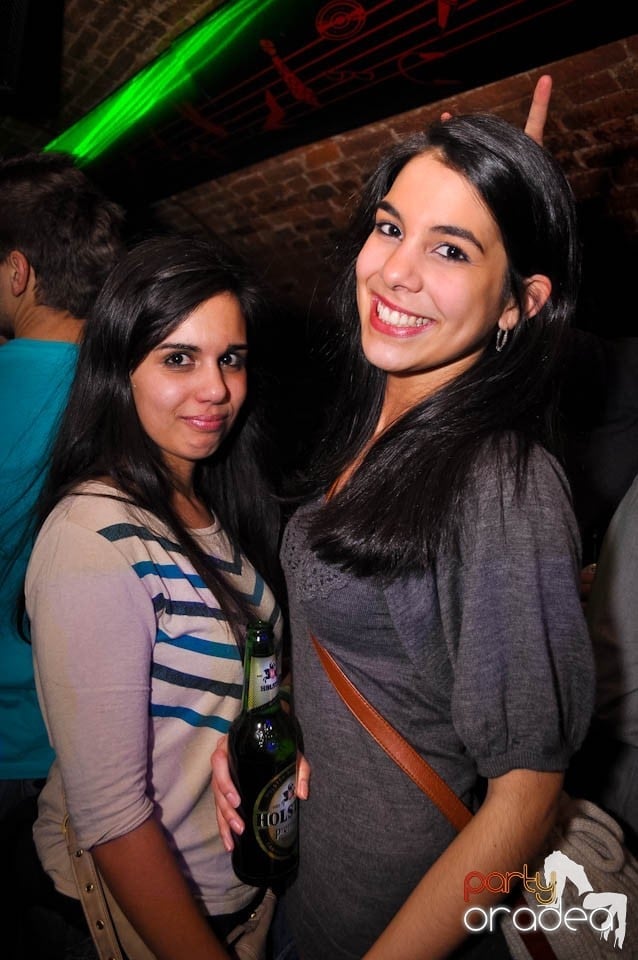 Holsten Party în Club Escape, 