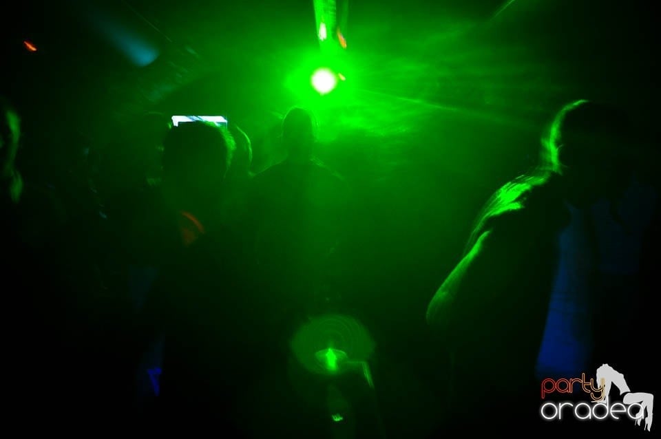 Holsten Party în Escape, 