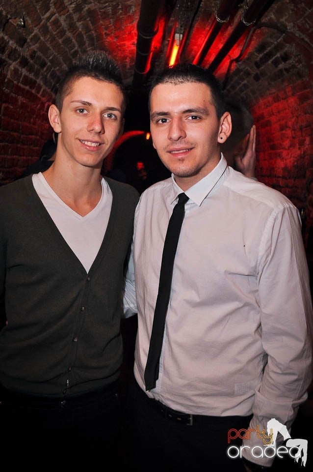 Holsten Party în Escape, 