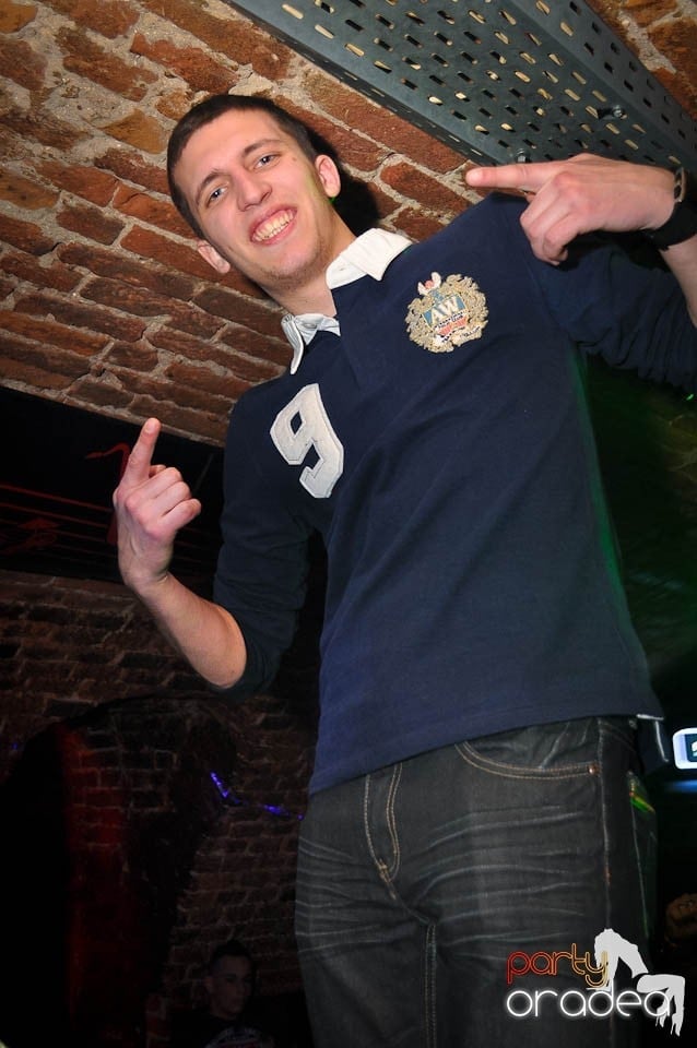 Holsten Party în Escape, 