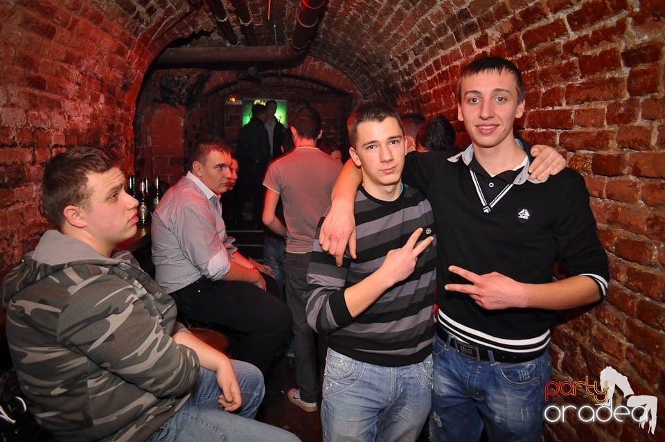 Holsten Party în Escape, 