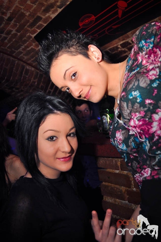 Holsten Party în Escape, 