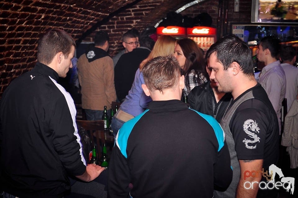 Holsten Party în Escape, 