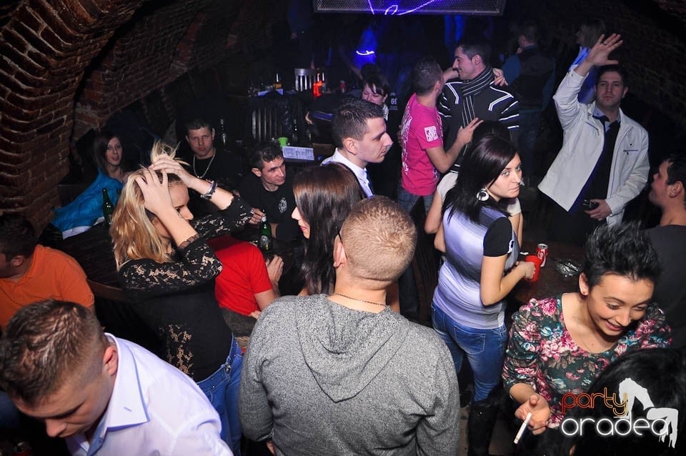 Holsten Party în Escape, 