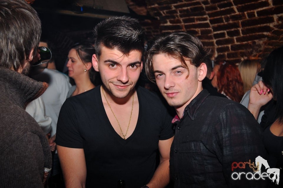 Holsten Party în Escape, 