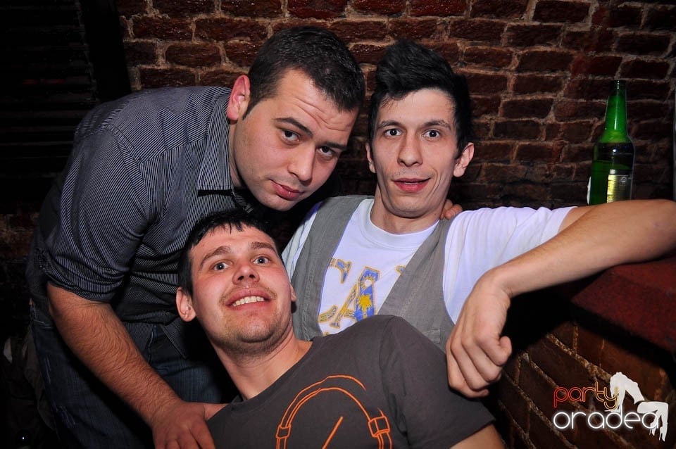 Holsten Party în Escape, 