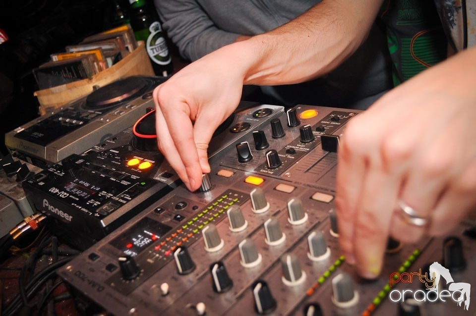 Holsten Party în Escape, 