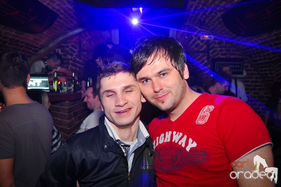 Holsten Party în Escape, 