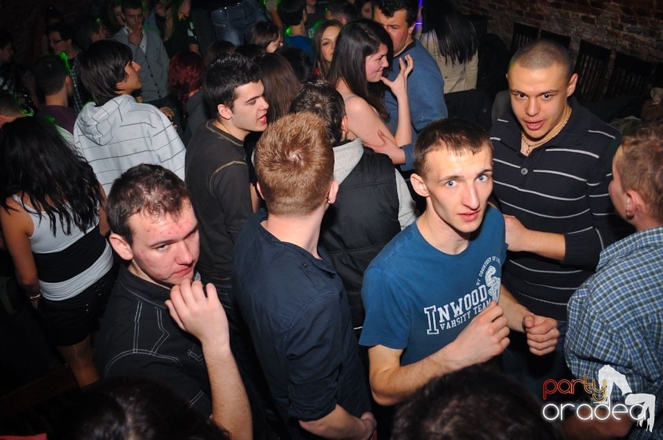 Holsten Party în Escape, 