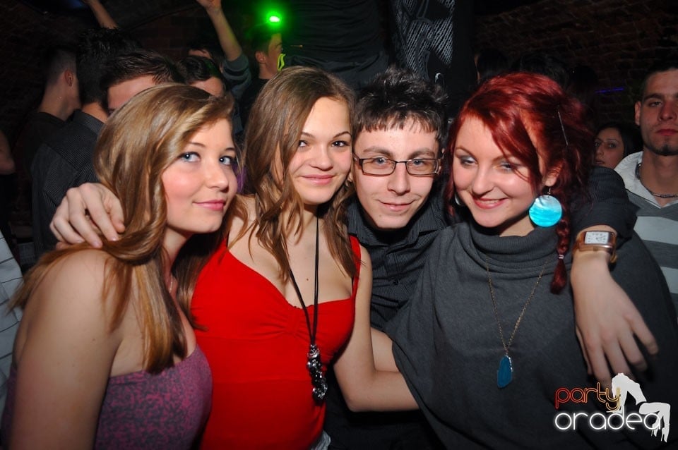 Holsten Party în Escape, 