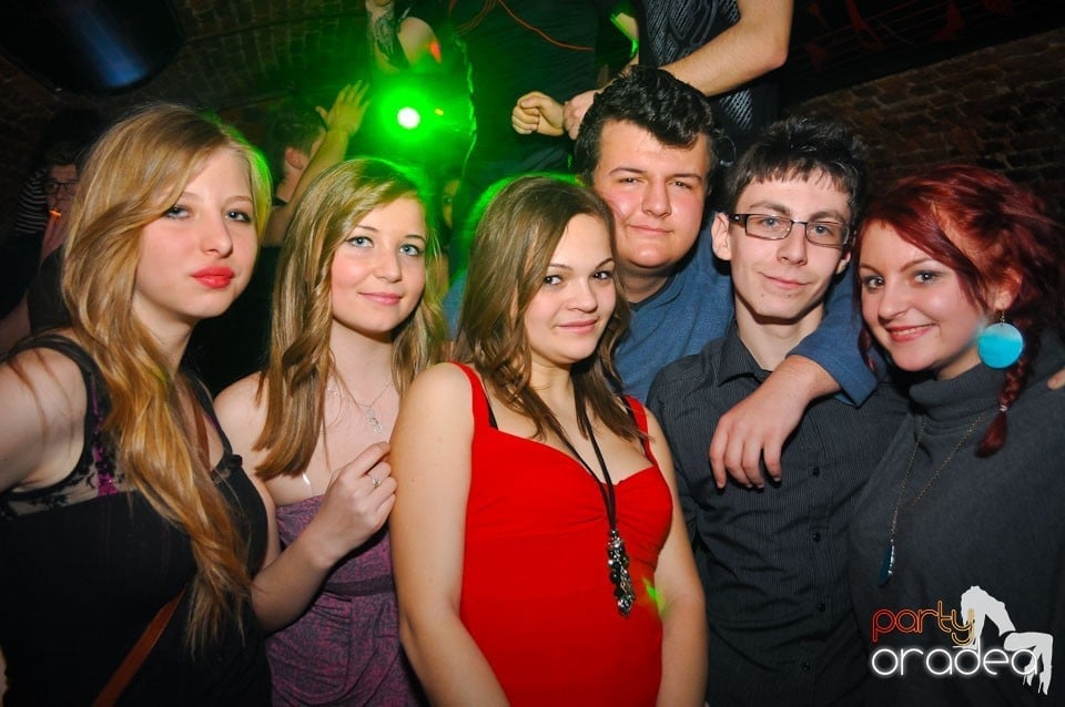 Holsten Party în Escape, 