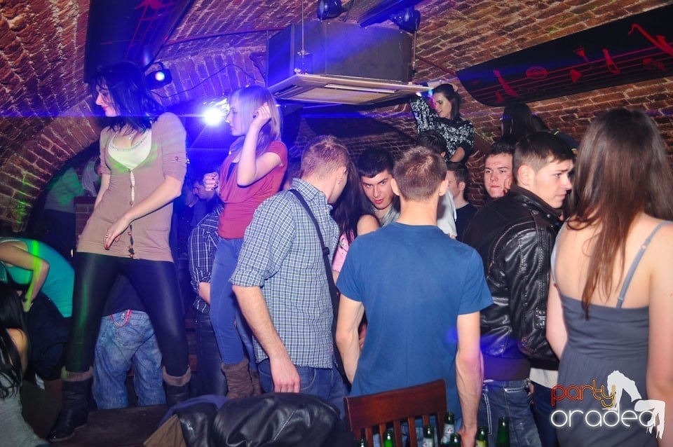 Holsten Party în Escape, 