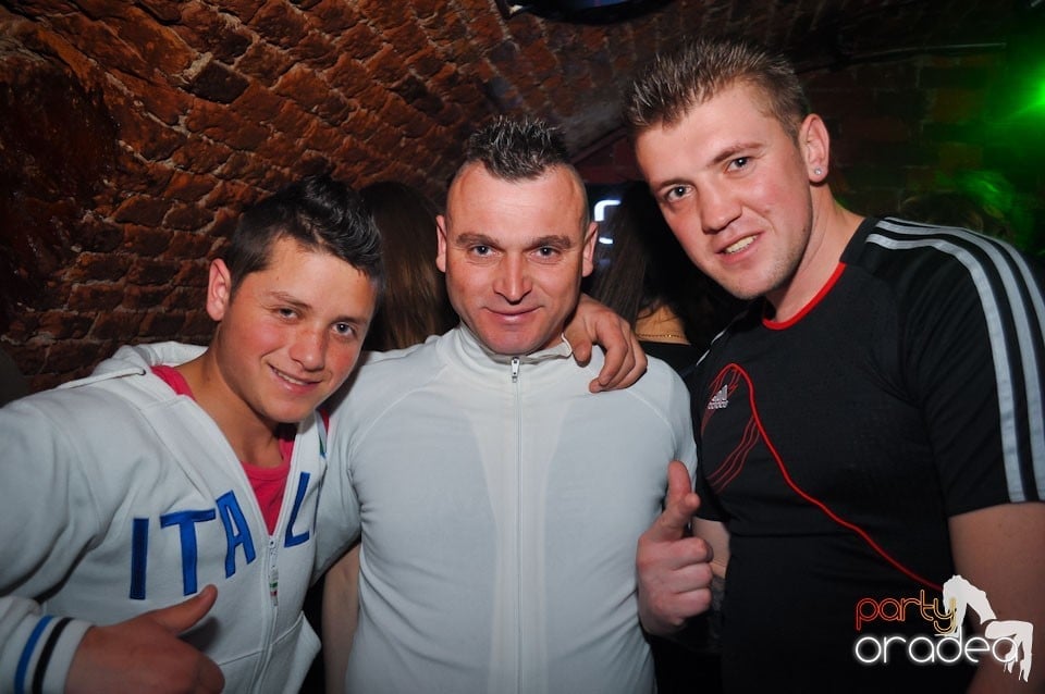 Holsten Party în Escape, 