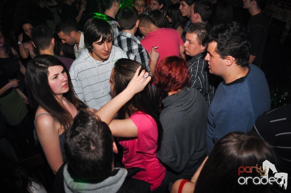 Holsten Party în Escape, 