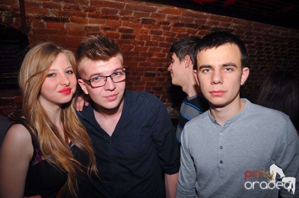 Holsten Party în Escape, 