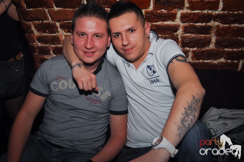 Holsten Party în Escape, 