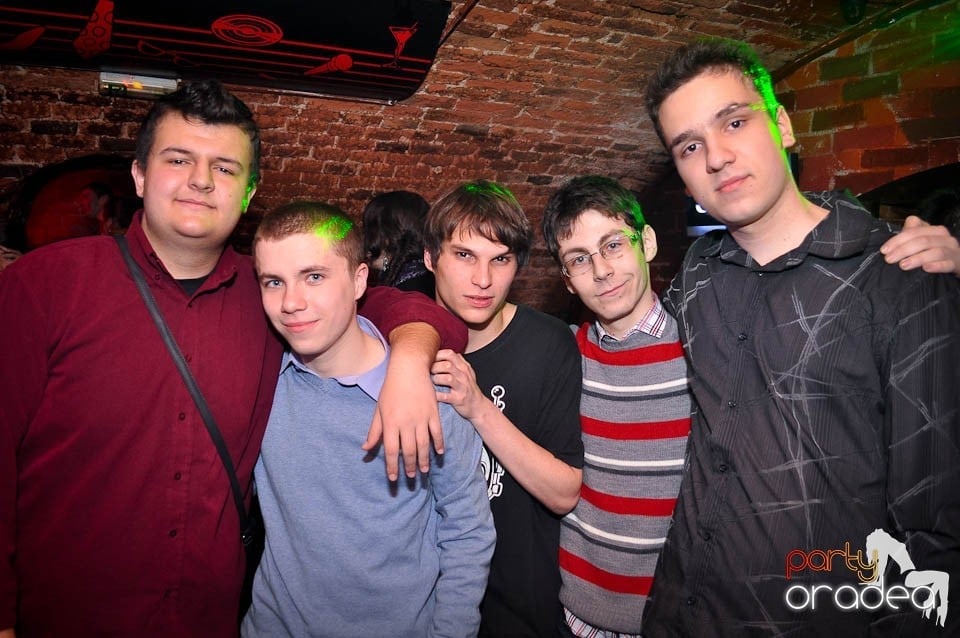 Holsten Party în Escape, 