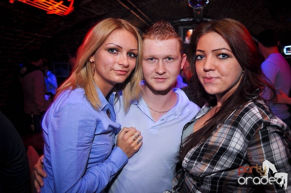 Holsten Party în Escape, 