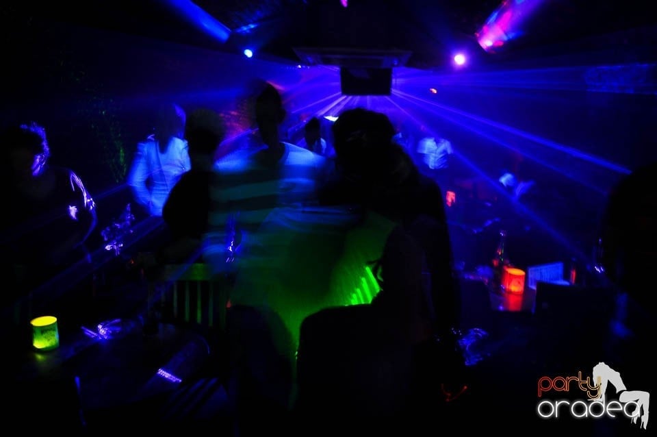 Holsten Party în Escape, 