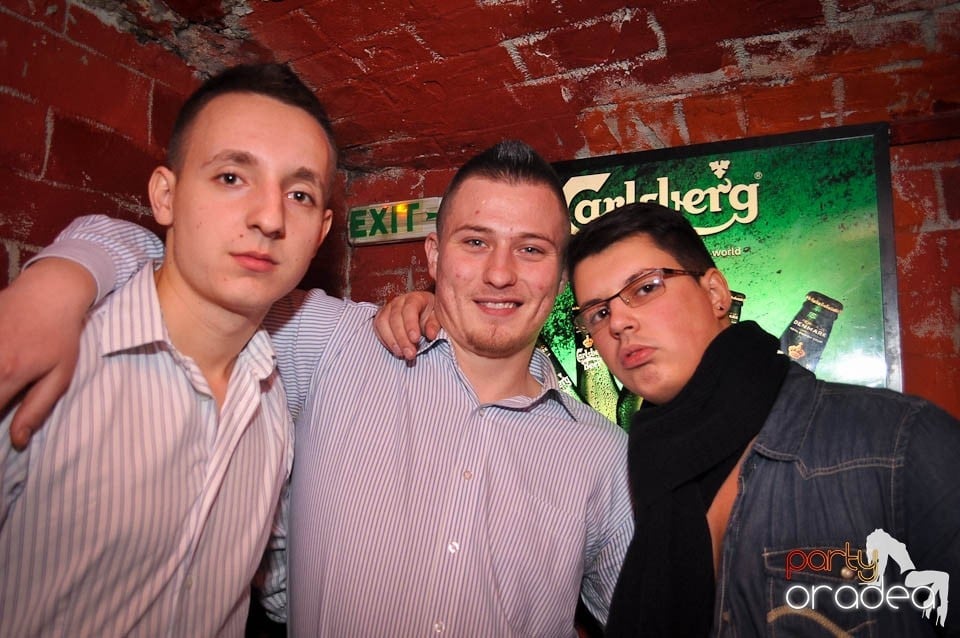 Holsten Party în Escape, 