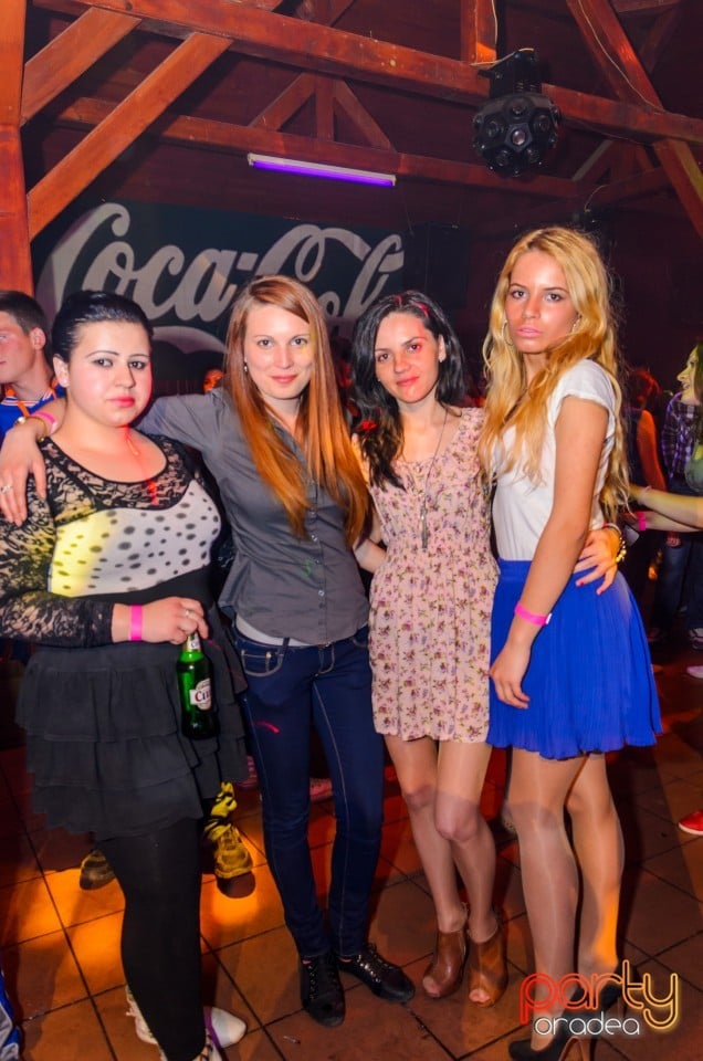 Hot Night Party,