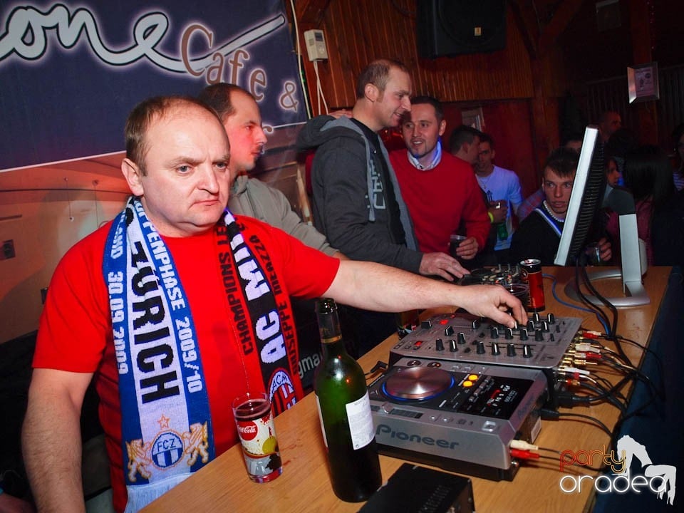 House Party în Disco Faház, 