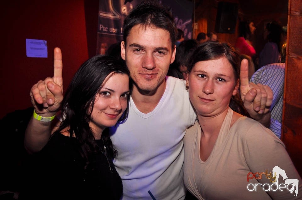 House Party în Disco Faház, 