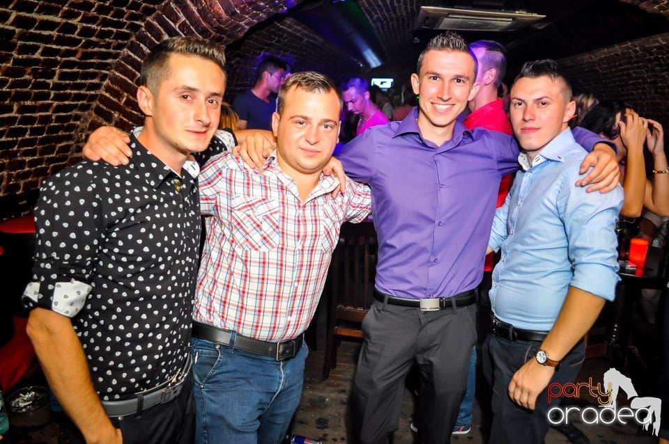 House party with Caveman, 